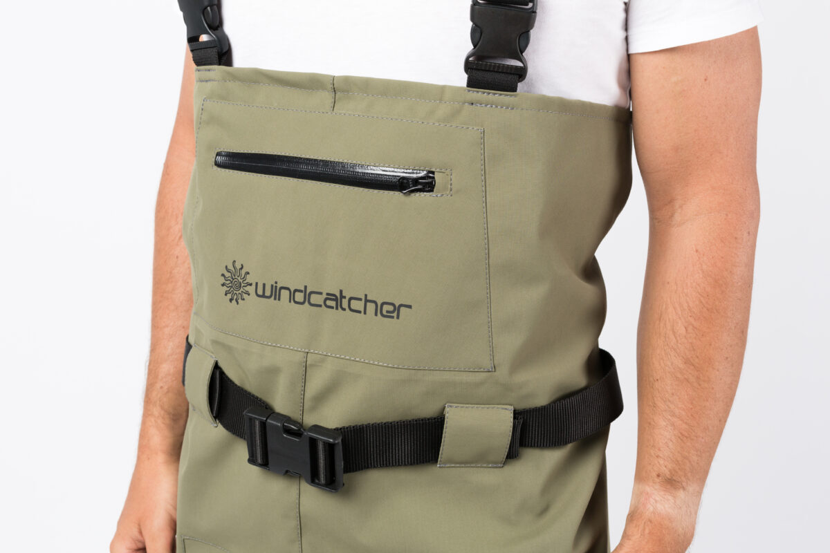 wader pesca con tasca frontale 6